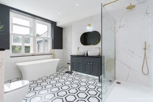 Photo 17- click for photo gallery